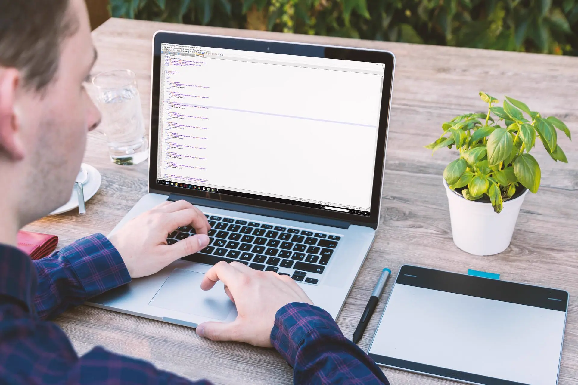 Writing an API with Rust to parse and extract info from Apk